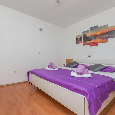 Apartment Josipa Omis Exterior photo